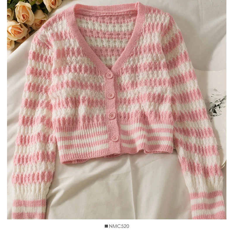Inventory Reduction Korean stripe loose and thin short single breasted cardigan sweater 1883 Inventory Reduction Korean stripe loose and thin short single breasted cardigan sweater 1883
