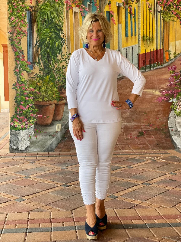 Early Access WHITE SLEEVE V NECK