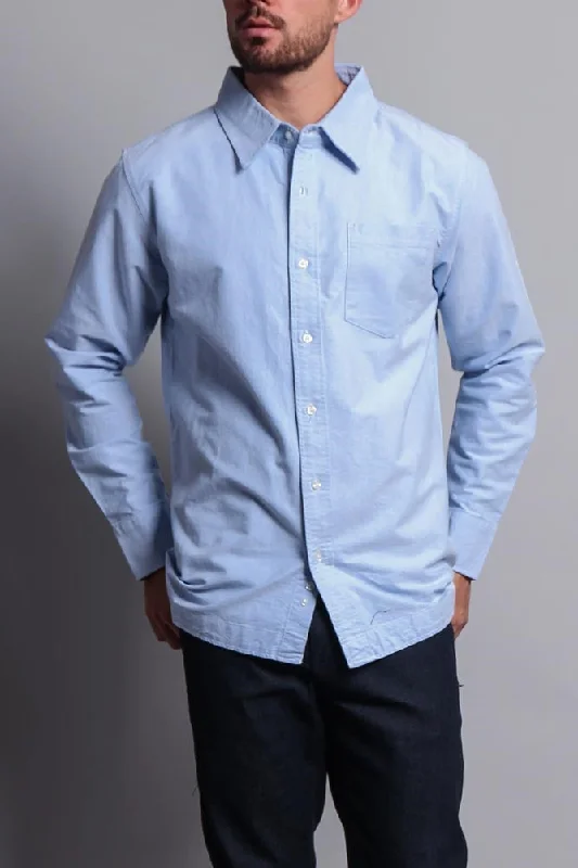 Elongated Fishtail Oxford Button Up Shirt