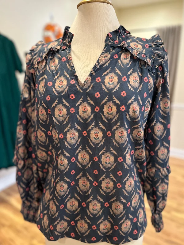 Steal Deal Entro Smocked Sleeve Top