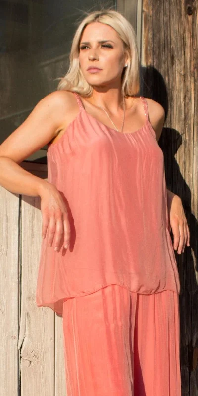Weekend Deals That Please Emiliana Top