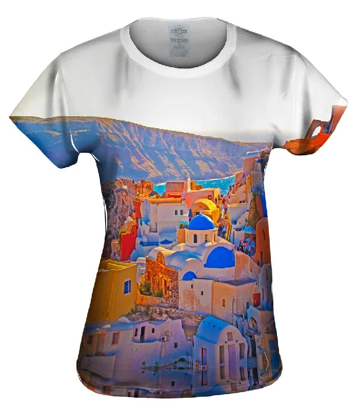 Weekend Discounts to Delight Santorini Oia Village
