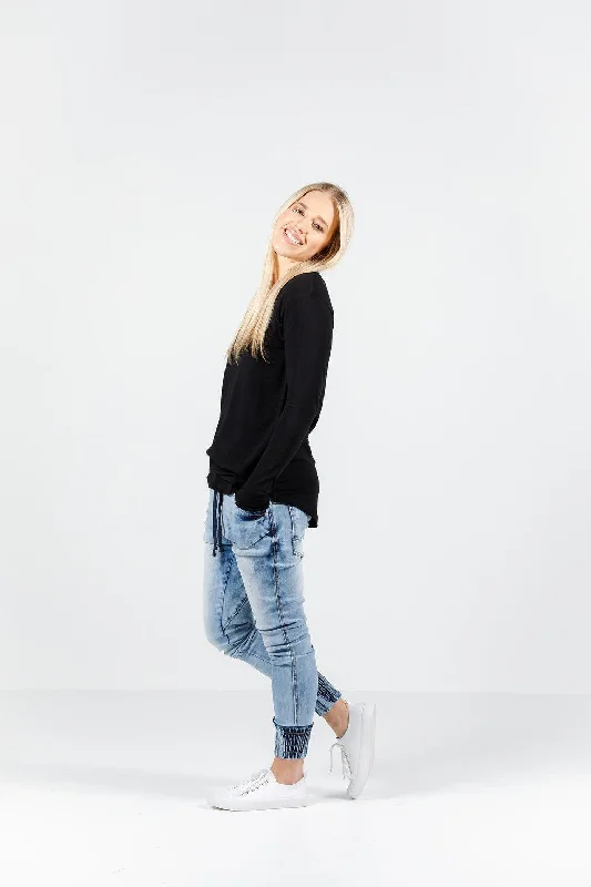 Act Fast Long Sleeve Tee in Black