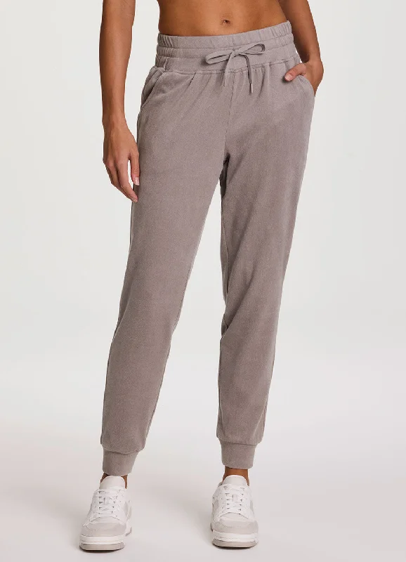 Markdown Madness Oliver Plush Jogger