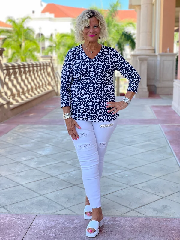 Weekend Offers That Please BRIGHTEN BLUE V NECK TOP