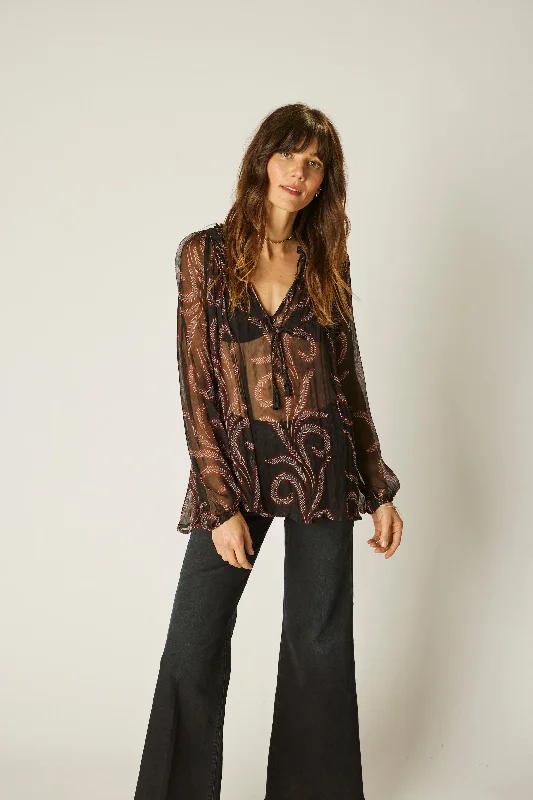 Weekend Specials to Celebrate PENNY BLOUSE