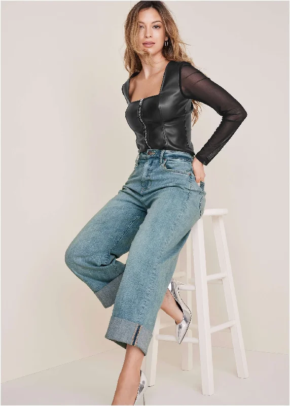 Fantastic Deals Rolled Hem Wide Leg Jeans - Light Wash