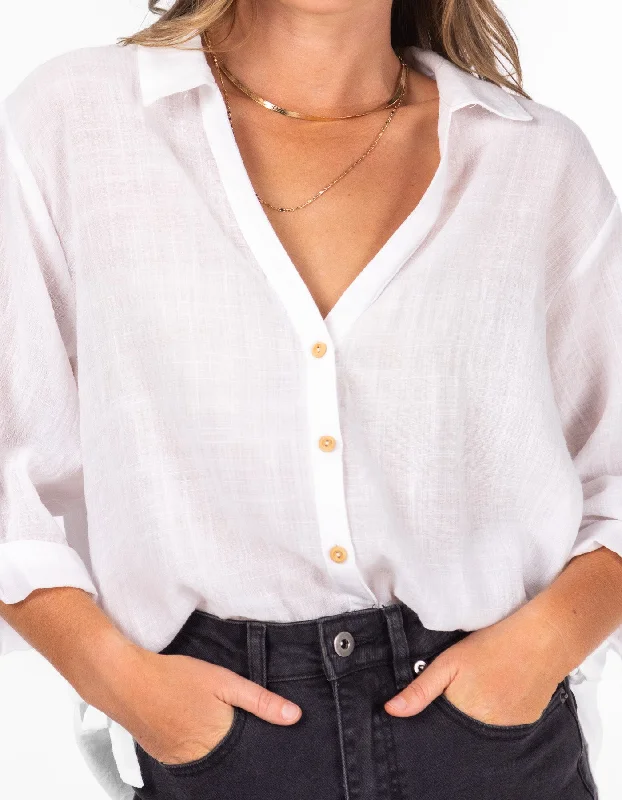 Final Clearance Hawthorn Oversize Button Down Shirt in White