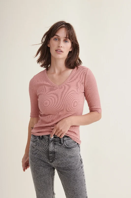 Overstock Sale Ludmilla V-Neck - Old Rose