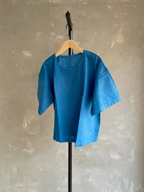 Weekend Savings Sensation Hand Dyed Short Top in Blue