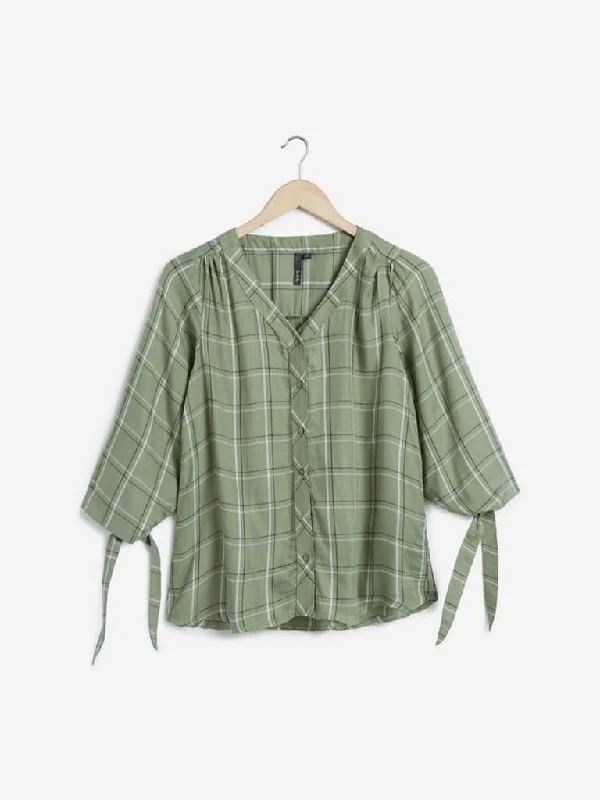 Now or Never LOV Sage Checkered Petricia Blouse