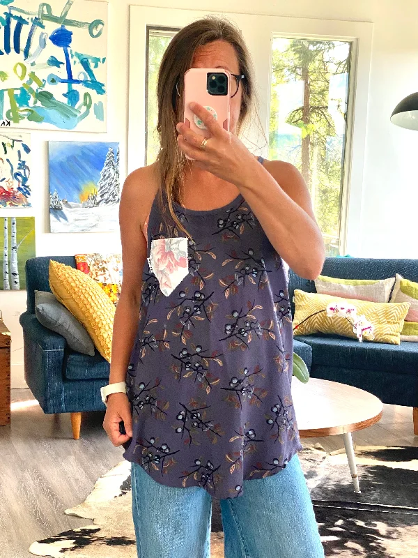 Weekend Offers That Dazzle ReLoved Tank - Lg