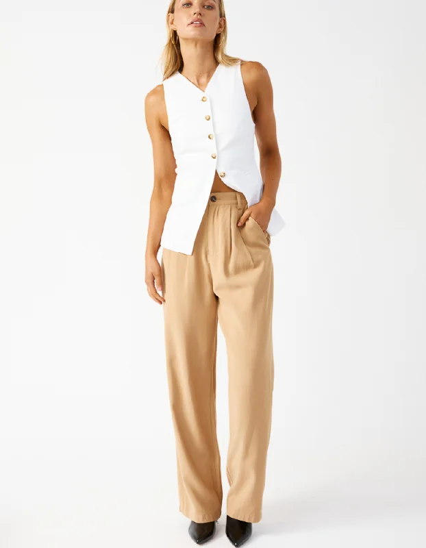 Price Drop Alert Gisele Button Down Longline Vest in White
