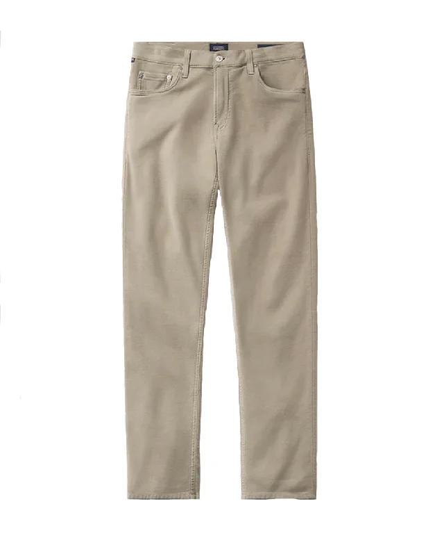 Can't Miss The Adler French Terry Pant in Spring Moss