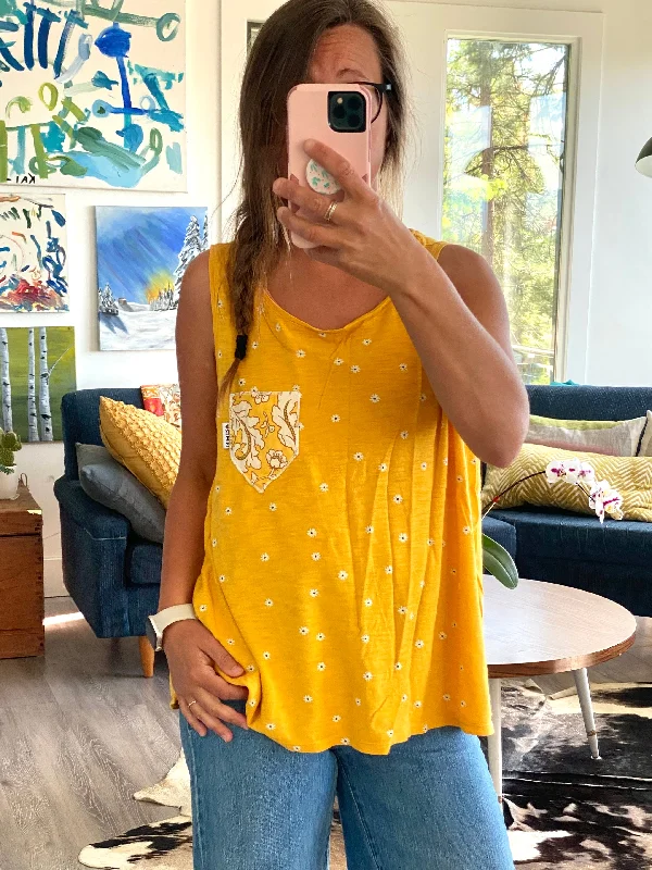 Weekend Bargains to Sizzle ReLoved Tank - Lg/XL