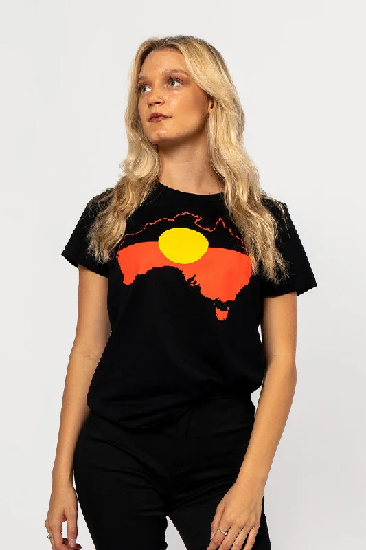 Price Rollback "Raise the Flag" Aboriginal Flag (Australia) Black Cotton Crew Neck Womens T-Shirt