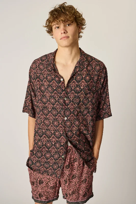 Closeout KEVIN SHIRT (UNISEX)