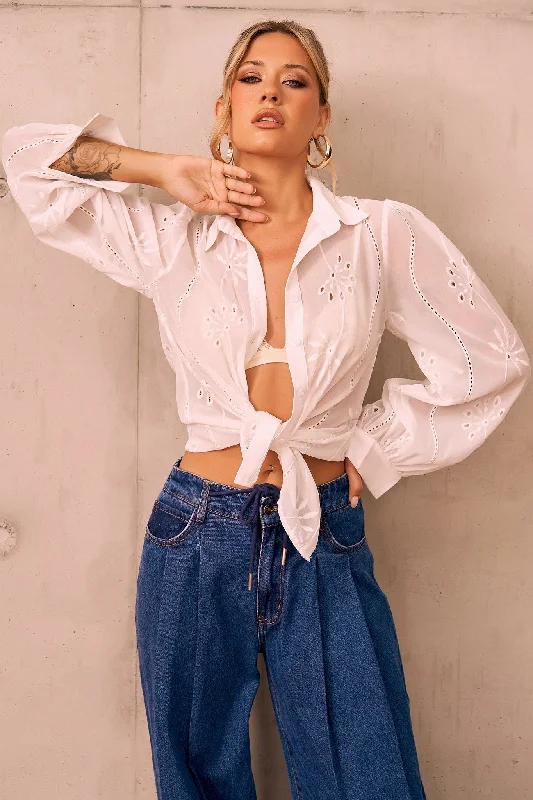 Weekend Discounts to Enjoy Sun Sister Blouse - White