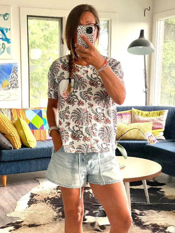 Flash Sale ReLoved T - med